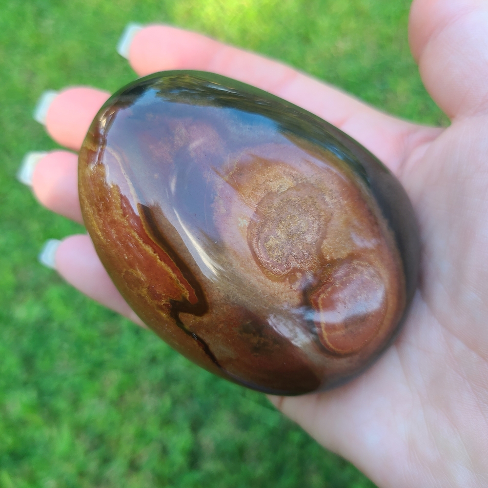 Mookaite Jasper Stone – Large, Polished Grounding & Empowering Crystal - Picture 5 of 8